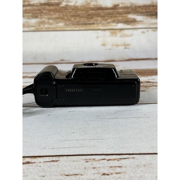 Minolta Freedom 200 AF Point & Shoot 35mm Camera & Strap - Picture 5 of 9